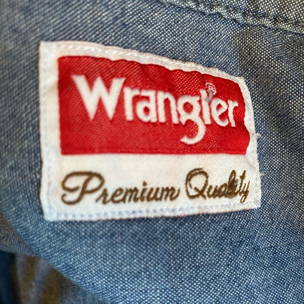 Wrangler Premium Quality Button Down Double Pocke… - image 3
